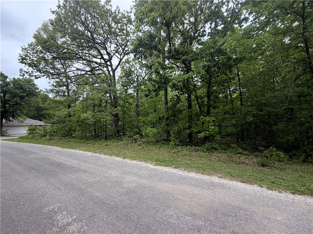 Bedford Sub Bvv - Land