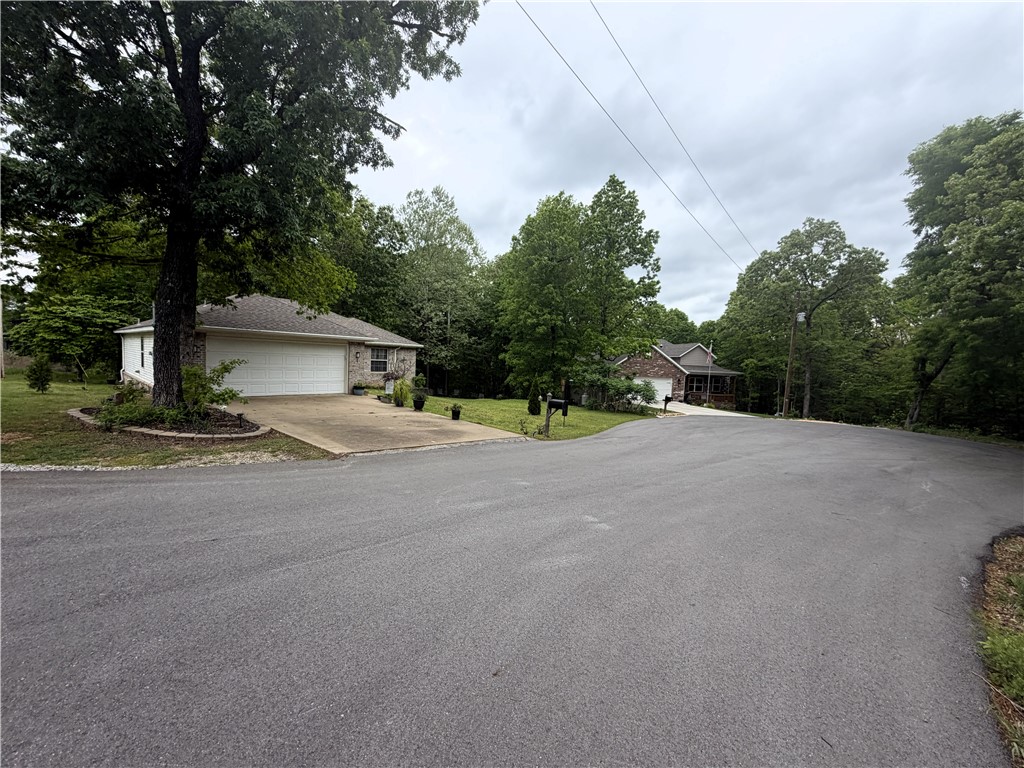 Bedford Sub Bvv - Land