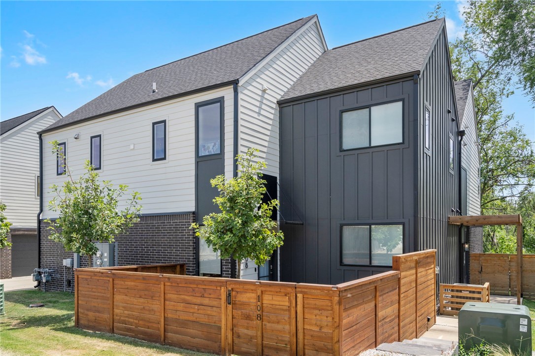 Pubside Horizontal Prop Regime - Residential