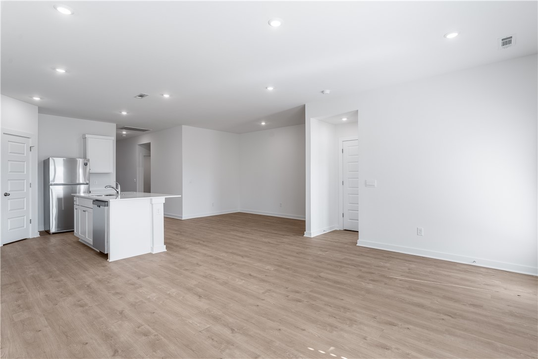 The Element, Phase 5 - Residential Lease