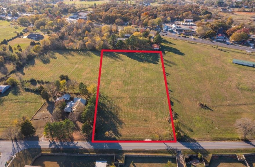 Discover the potential of this beautiful 3-acre property located in the heart of Farmington, Arkansas. With level terrain and open space, it’s perfect for building your dream home, hobby farm, or a small development project. Enjoy the peaceful, rural setting while still being just minutes from schools, shopping, and all the amenities of town. Don’t miss this rare opportunity to own acreage in one of Northwest Arkansas’s fastest-growing communities.