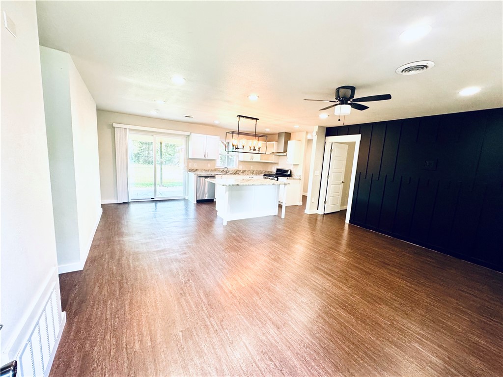 Rolling Oaks - Residential