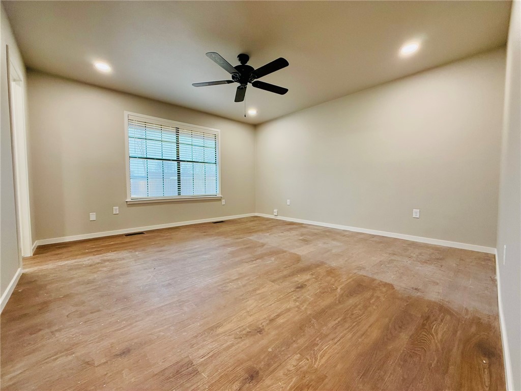 Sherwood Forest Bentonville - Residential Lease