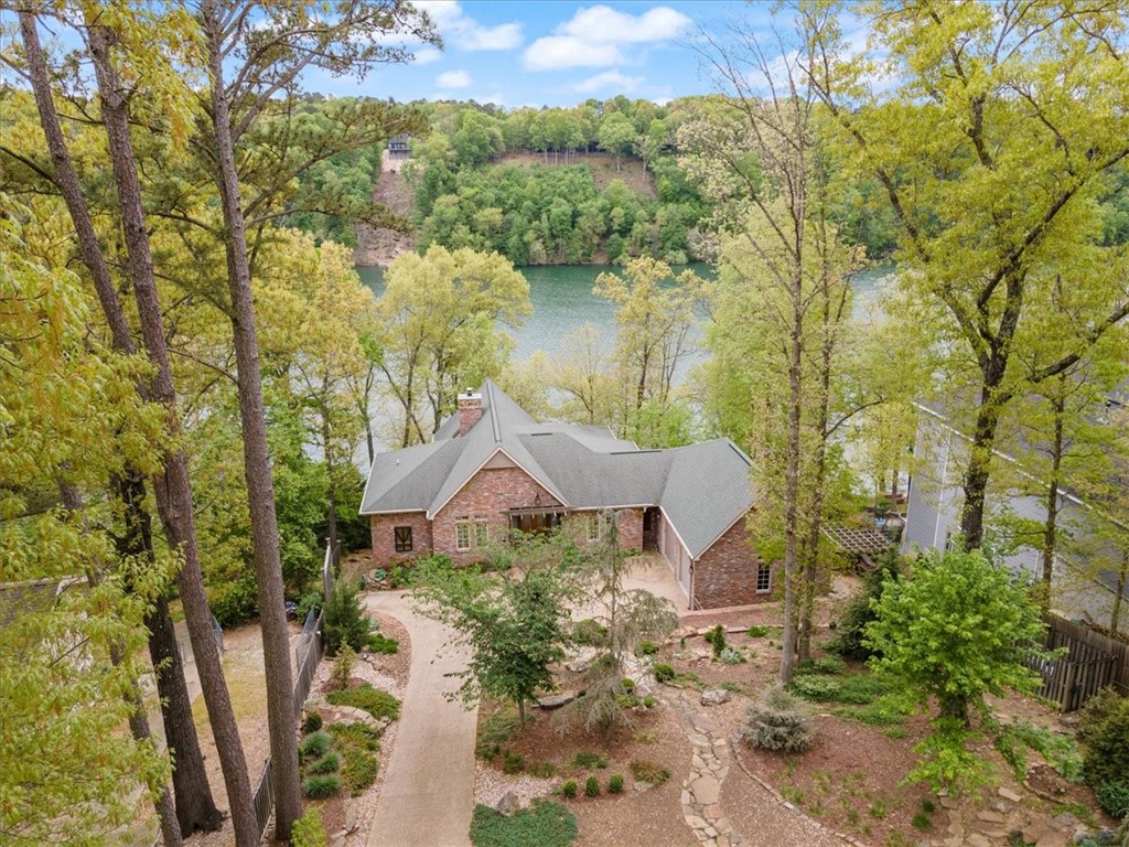 30 Bosworth Circle