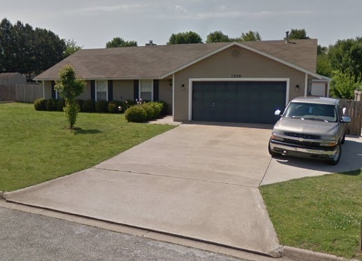 Handyman special! 4 bed, 2 Bath, 2 car garage with a large metal shop on large level lot in the heart of Rogers - Formal living room and separate family room with a fireplace. Walk in closet in master bedroom. Recent updates include entire Roof, HVAC unit, HW Heater, storm doors, wood look tile in master bedroom. Convenient to all the best that NWA has to offer; this home will not last! Home is on supra lockbox. Home needs TLC. Please use caution when viewing home. Sold as-is.