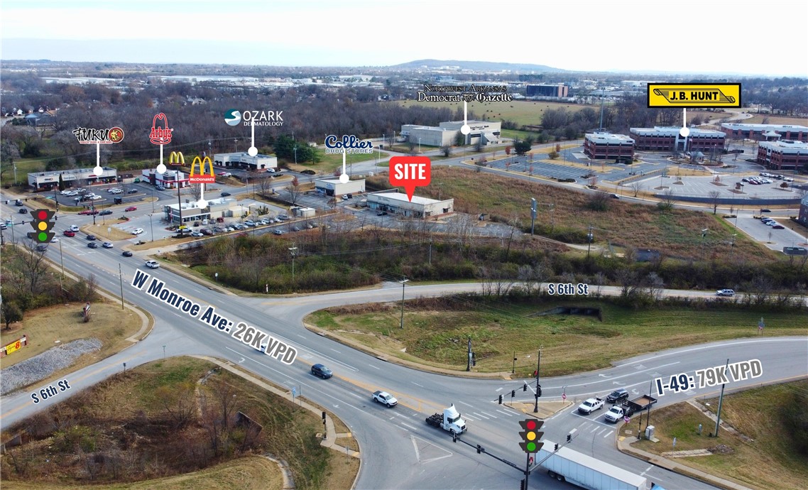 Vineyards, The Lowell - Commercial Lease