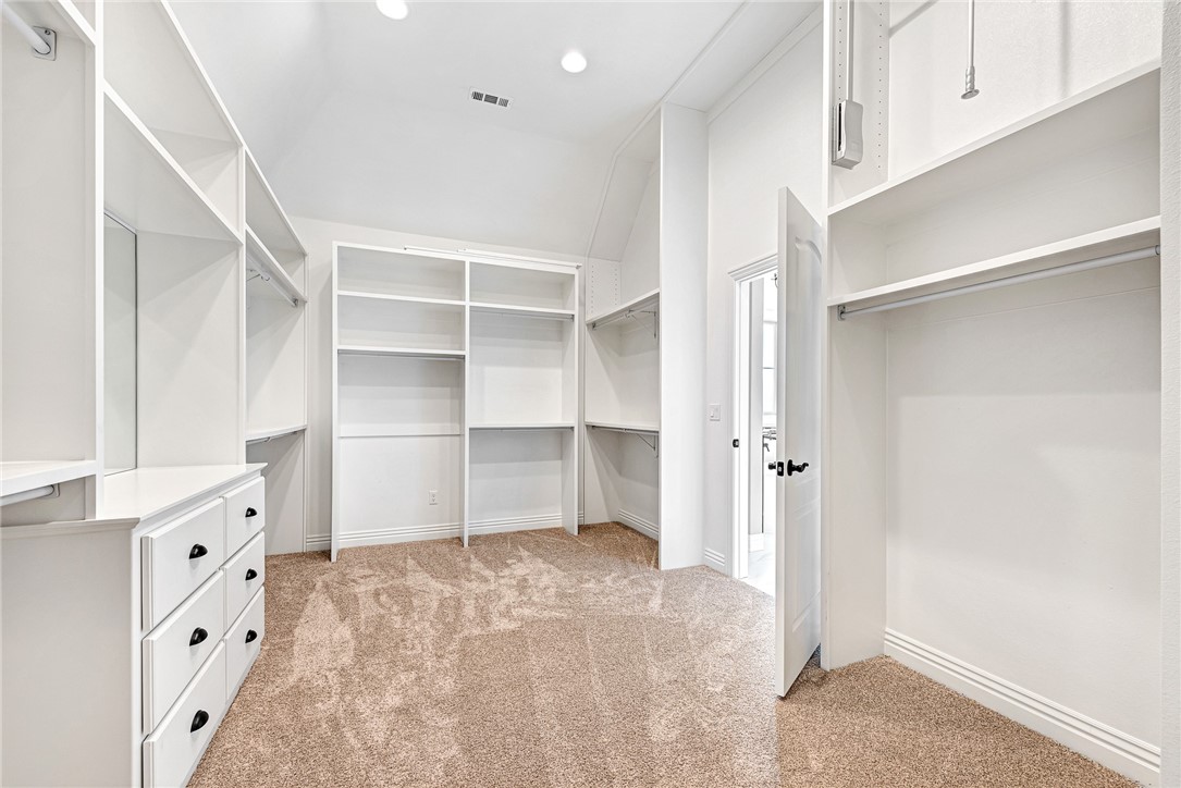 Elmdale Lake Estates - Residential