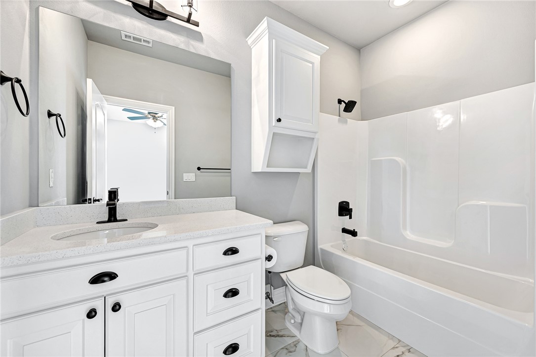 Elmdale Lake Estates - Residential