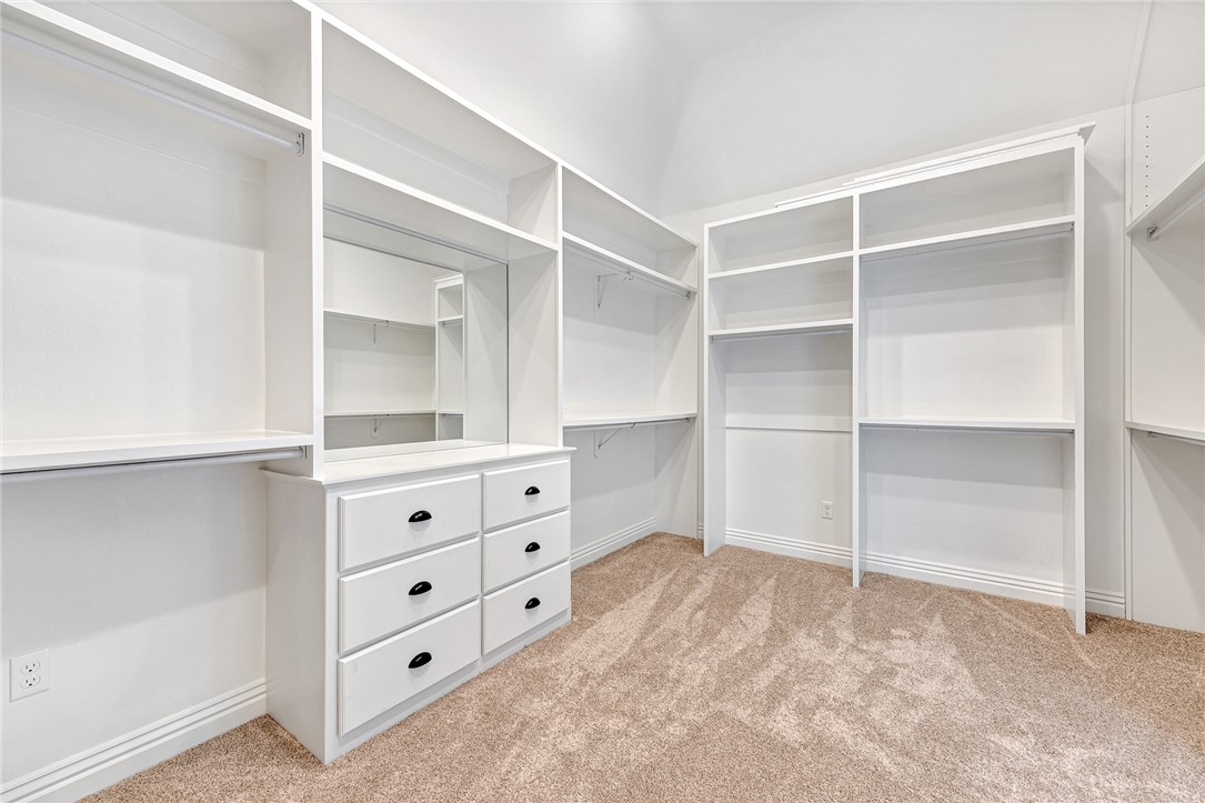 Elmdale Lake Estates - Residential