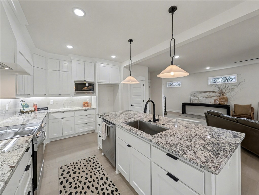 Norfolk Sub Bvv - Residential Lease