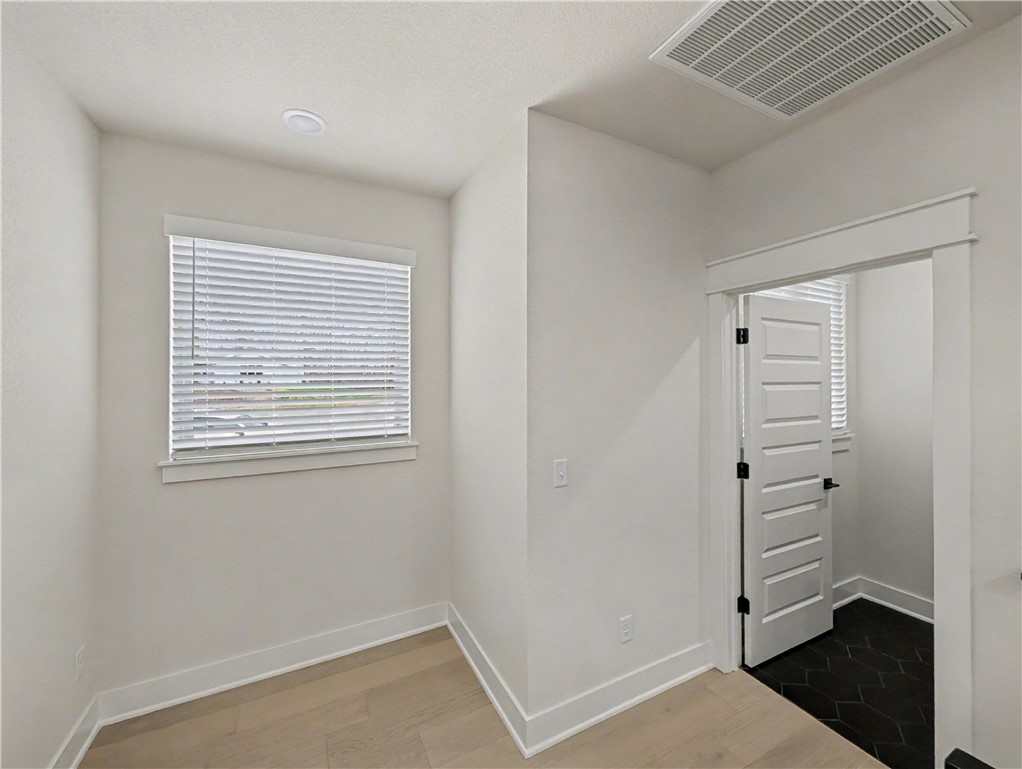 Norfolk Sub Bvv - Residential Lease