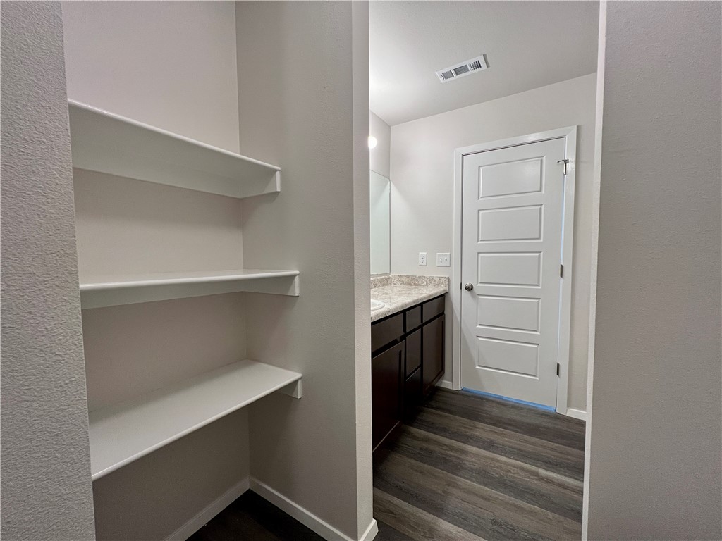 Prairie View Sub - Residential Lease