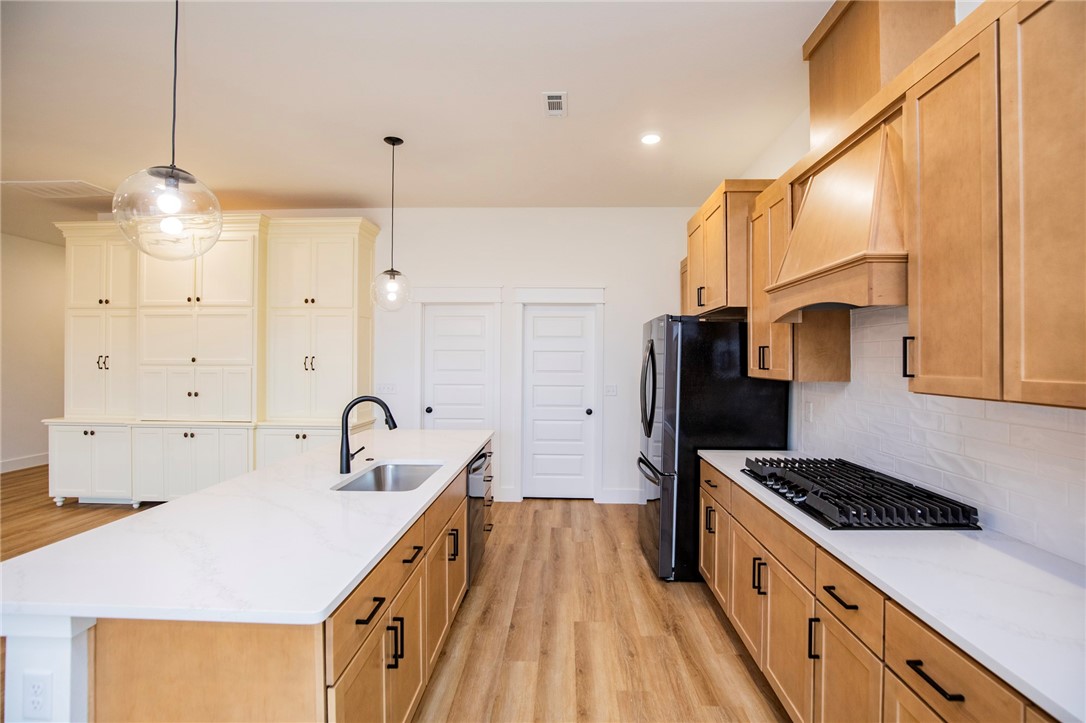 Deere Creek - Residential Lease