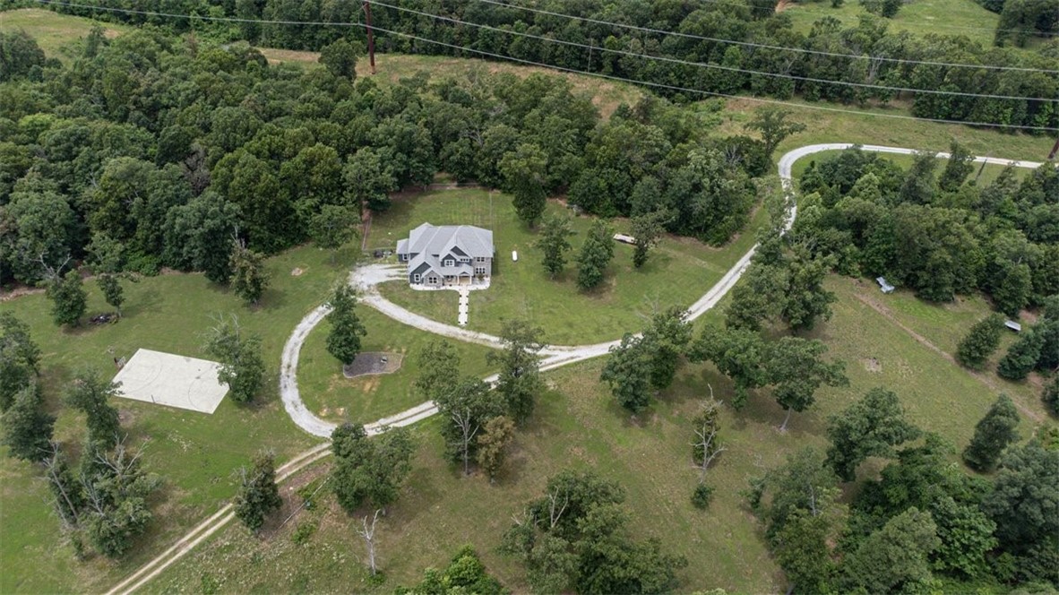 08-19-32-RURAL - Residential