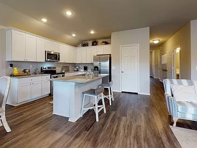 CASTLEWOOD SUB-RURBAN - Residential