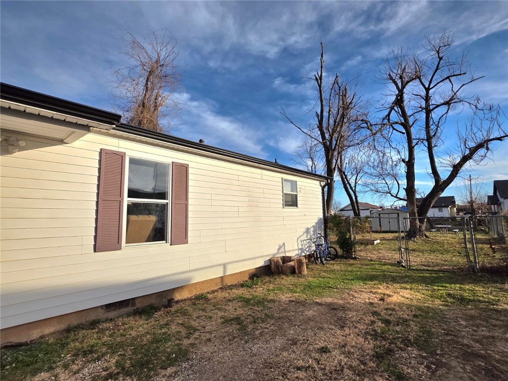 MISTLETOE ADD-ROGERS - Residential