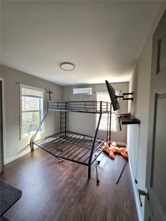 MISTLETOE ADD-ROGERS - Residential