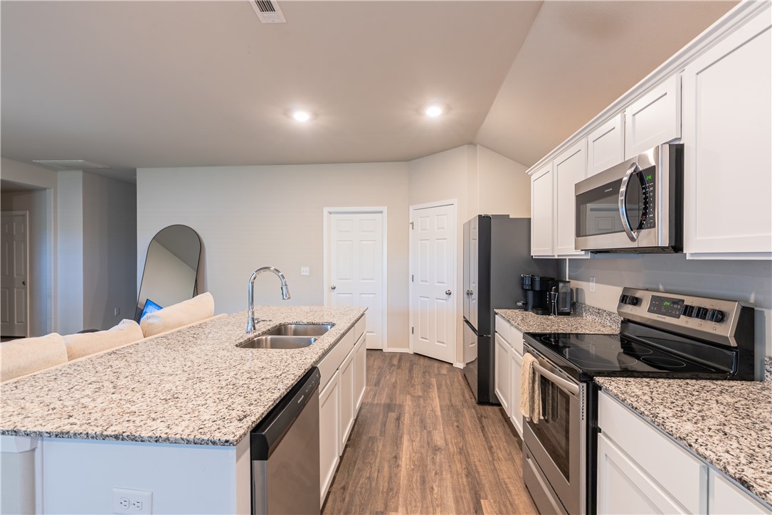 WILLOW CREEK PH 1-ROGERS - Residential