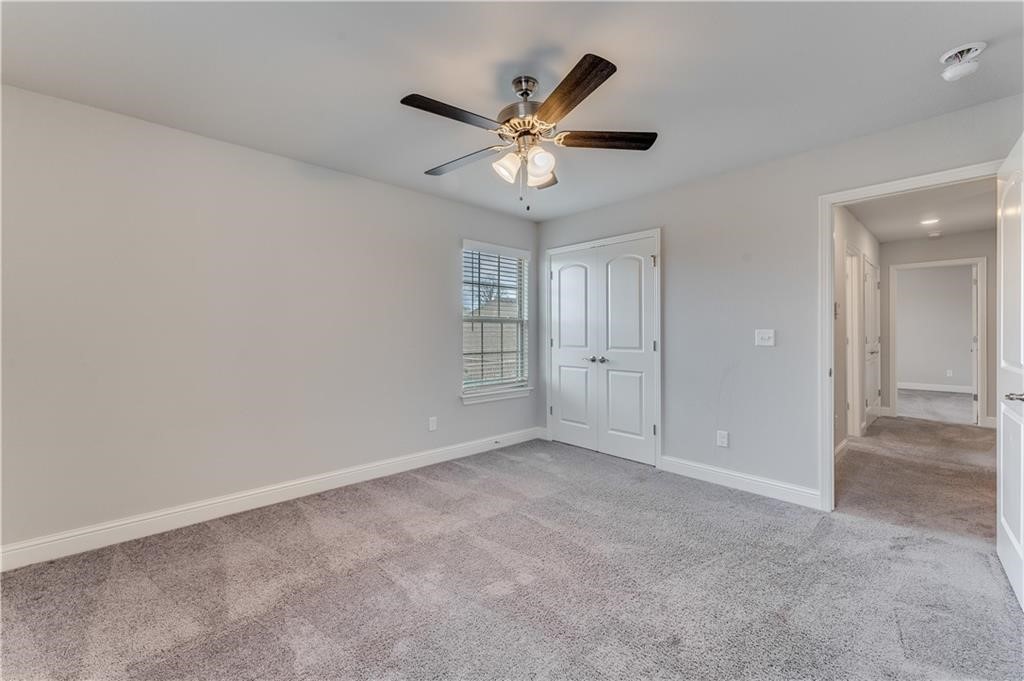 Oak Creek - Residential Lease