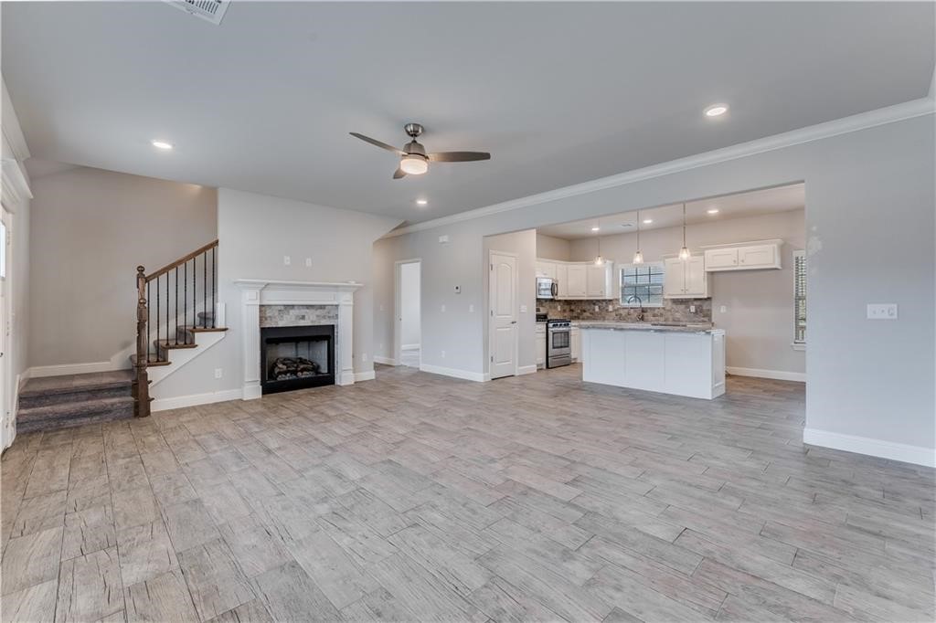 Oak Creek - Residential Lease