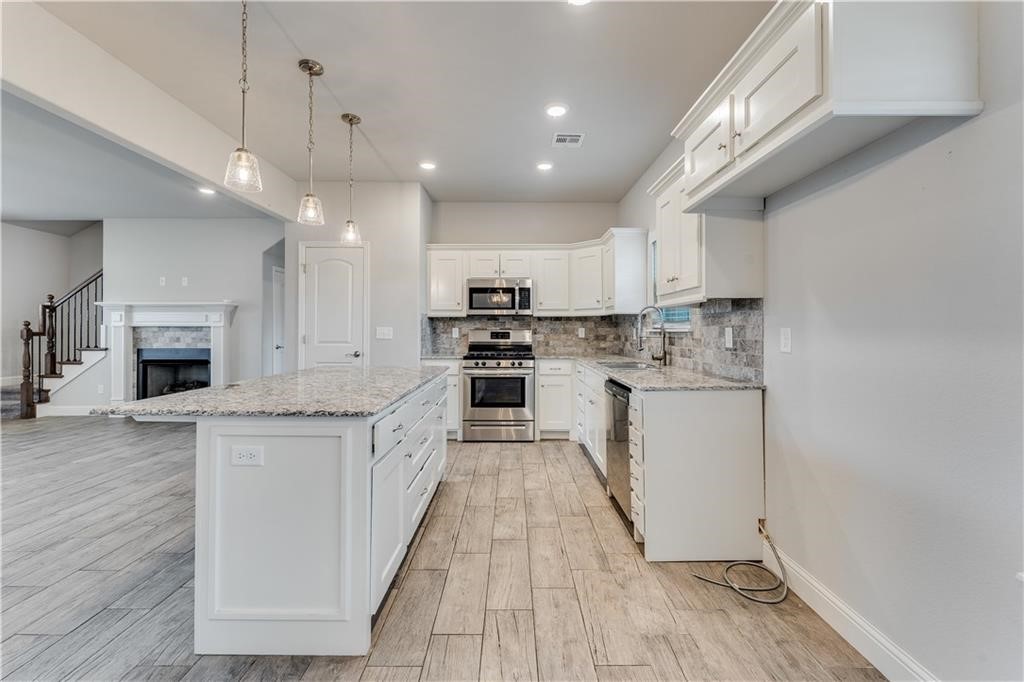 Oak Creek - Residential Lease
