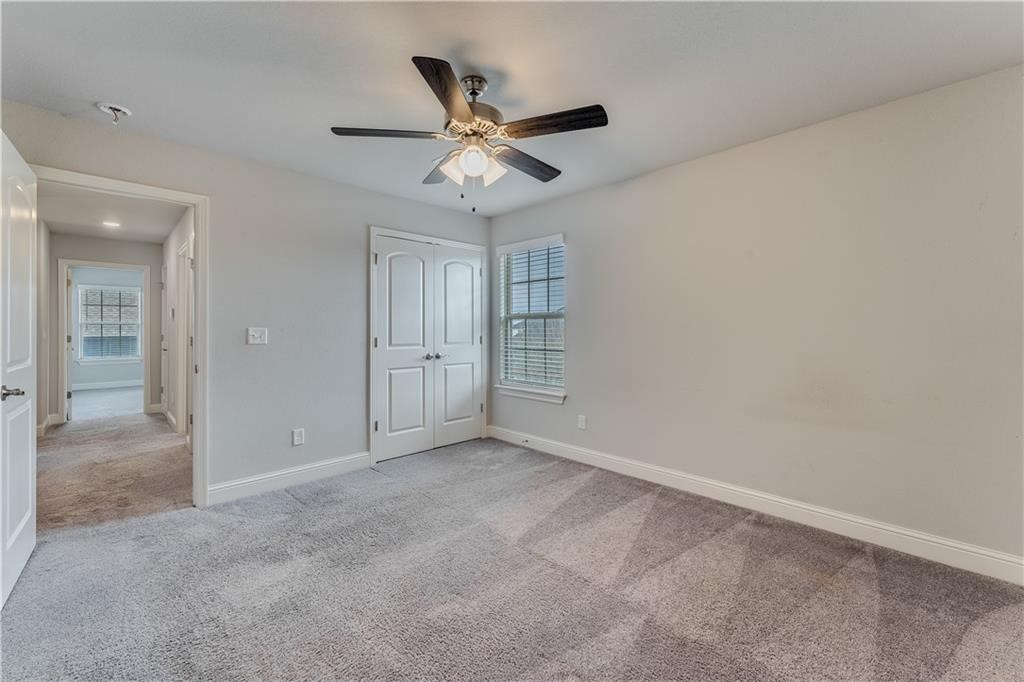 Oak Creek - Residential Lease