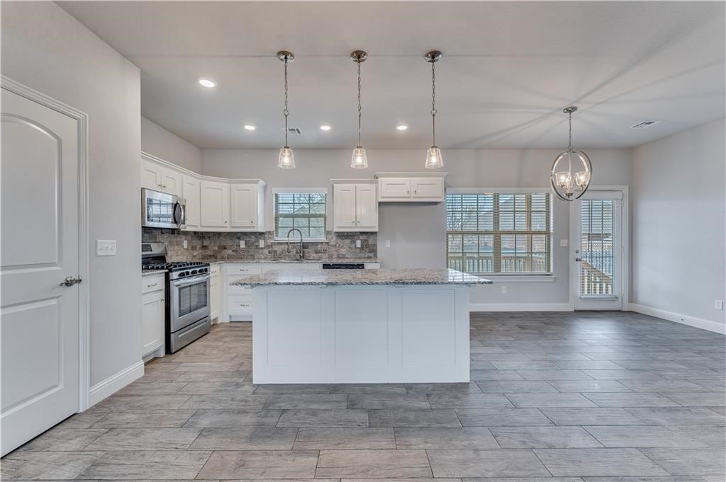 Oak Creek - Residential Lease