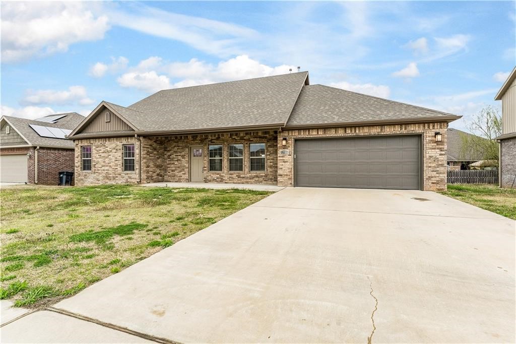 Oak Creek - Residential Lease