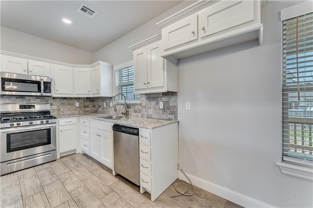 Oak Creek - Residential Lease