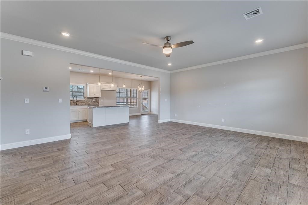 Oak Creek - Residential Lease
