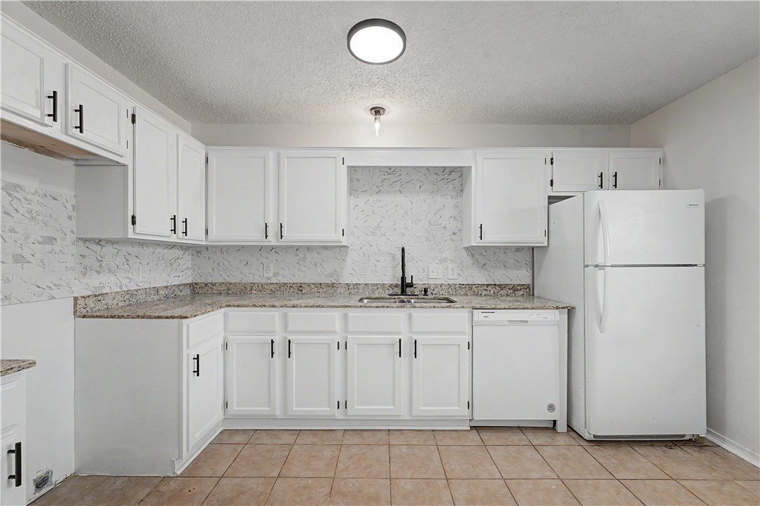 Carriage Square Sub Bentonville - Residential