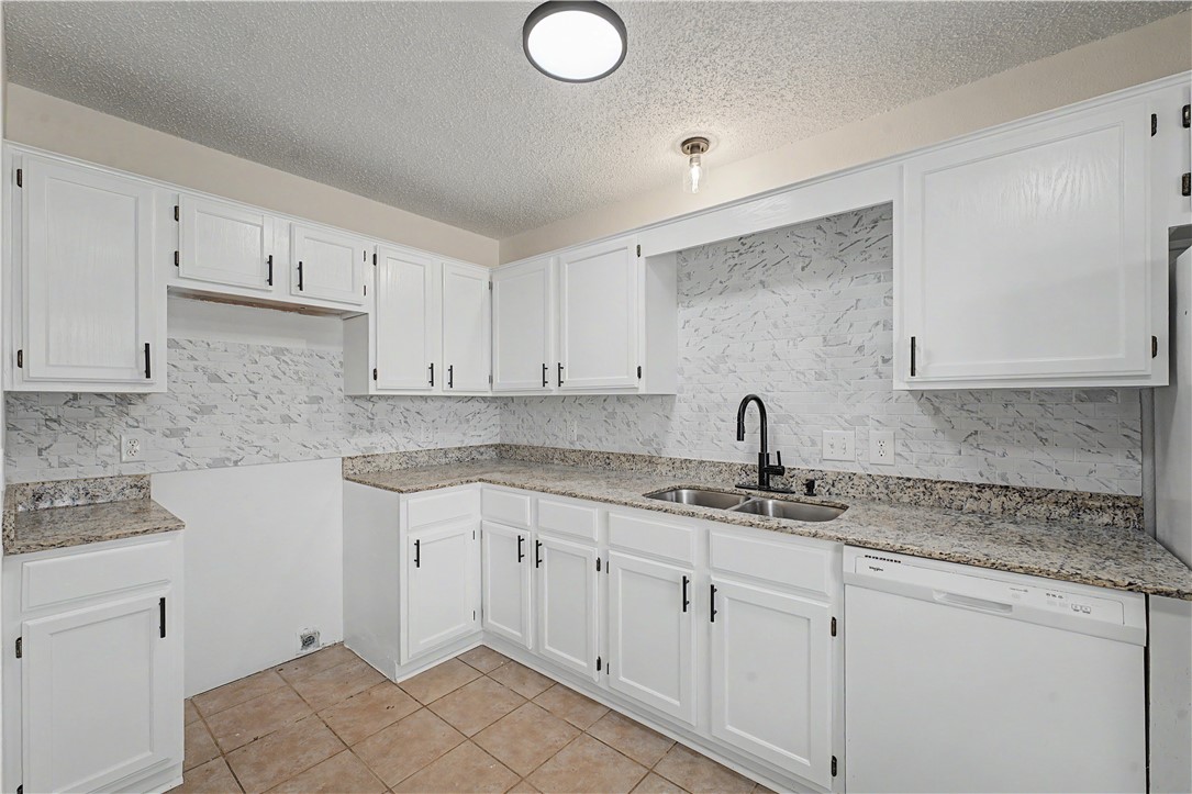 Carriage Square Sub Bentonville - Residential
