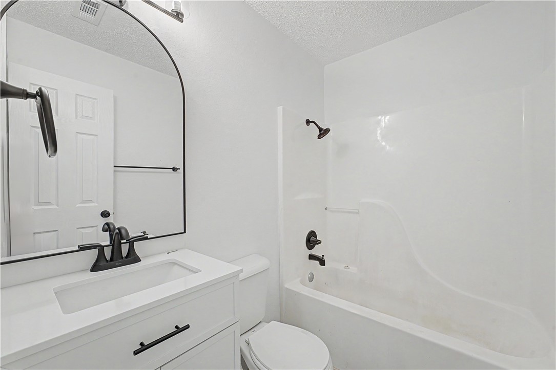 Carriage Square Sub Bentonville - Residential