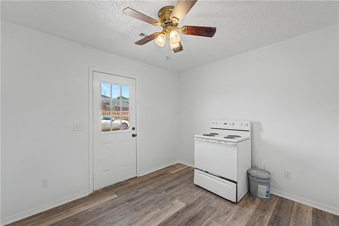 Carriage Square Sub Bentonville - Residential