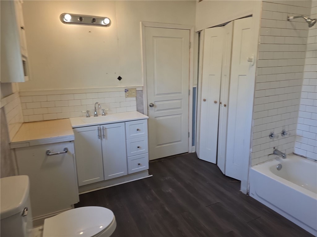 Beauchamps Add Siloam Spgs - Residential