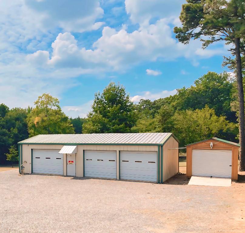 Fox Run - Residential