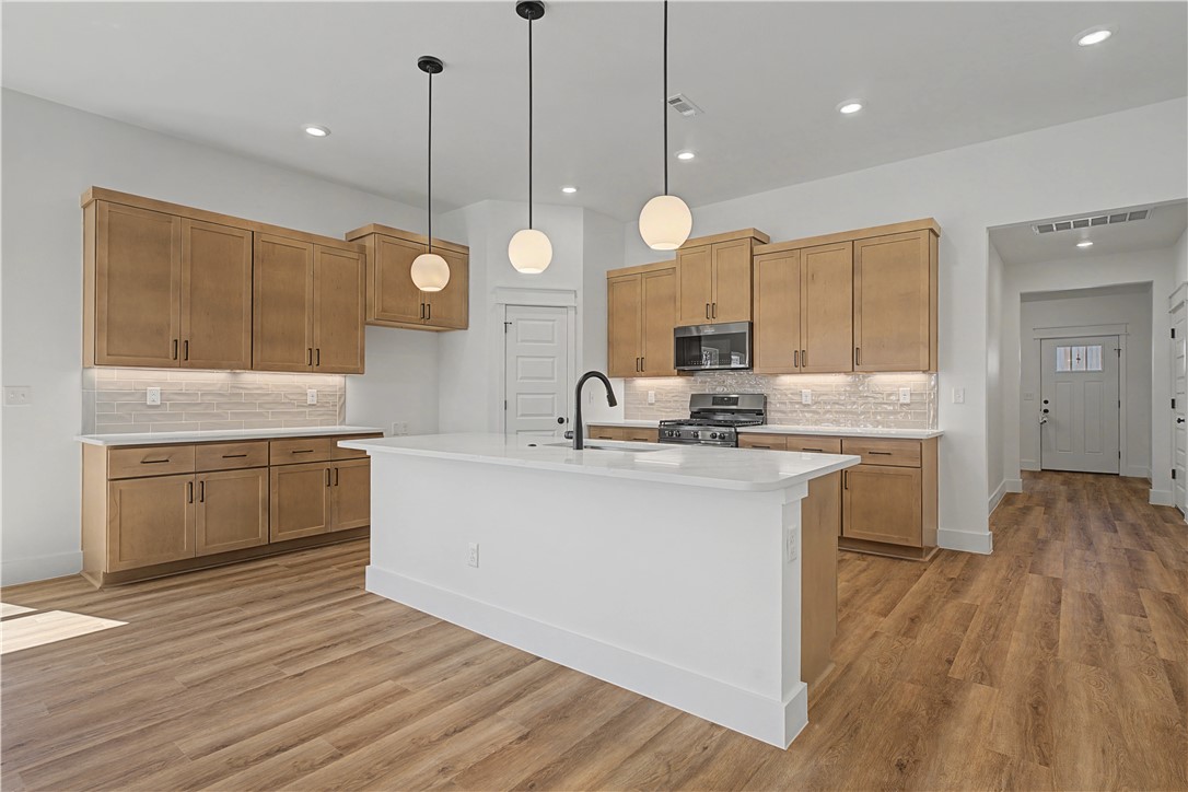 Magnolia Landing - Residential