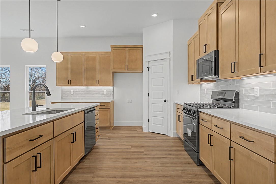 Magnolia Landing - Residential