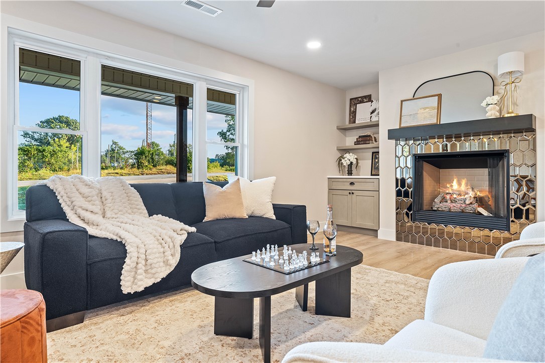 Jerry Heights 2nd Add Bentonville - Residential