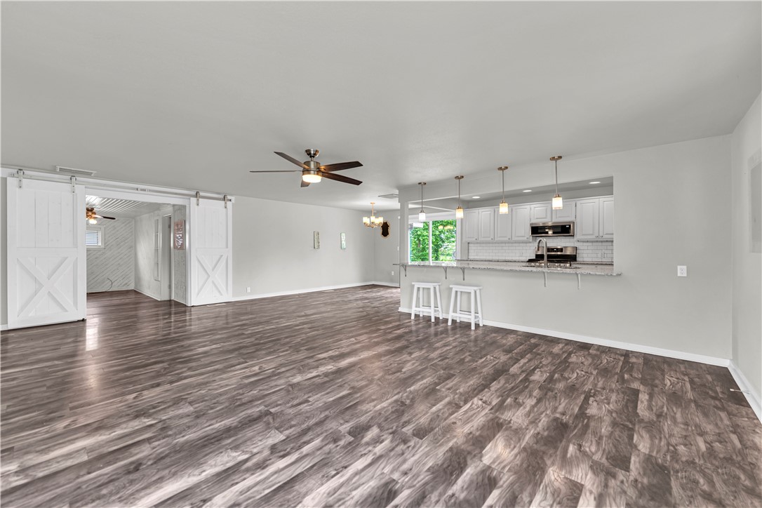 Mitchell Place Rogers - Residential
