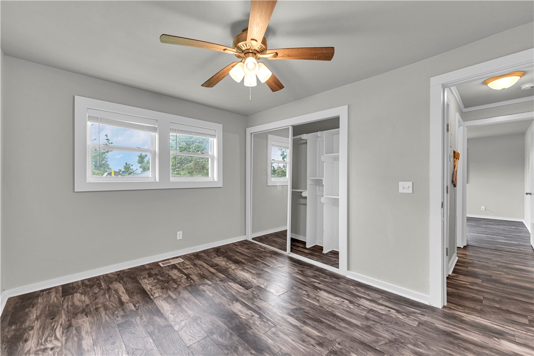Mitchell Place Rogers - Residential