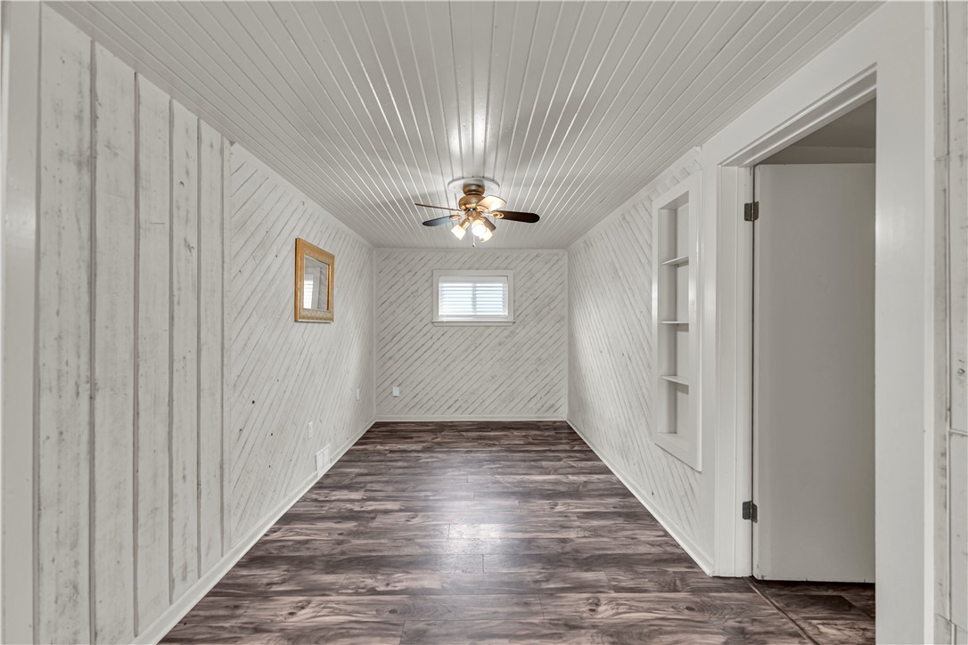 Mitchell Place Rogers - Residential