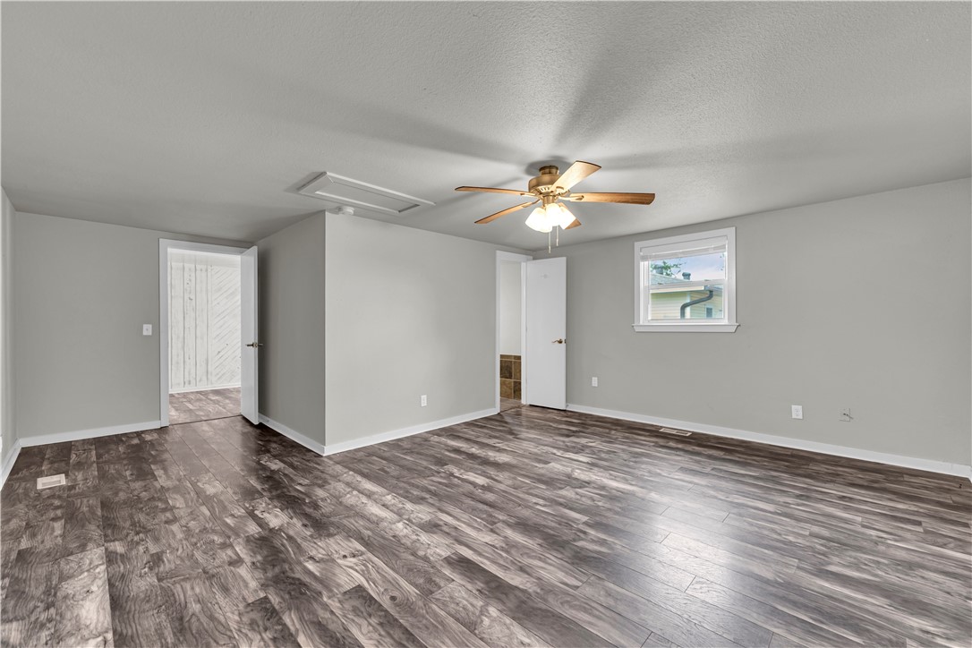 Mitchell Place Rogers - Residential