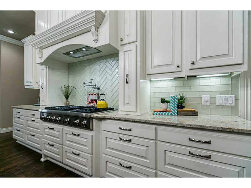 Oak Tree - Residential