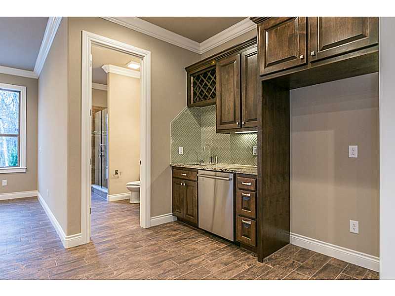 Oak Tree - Residential