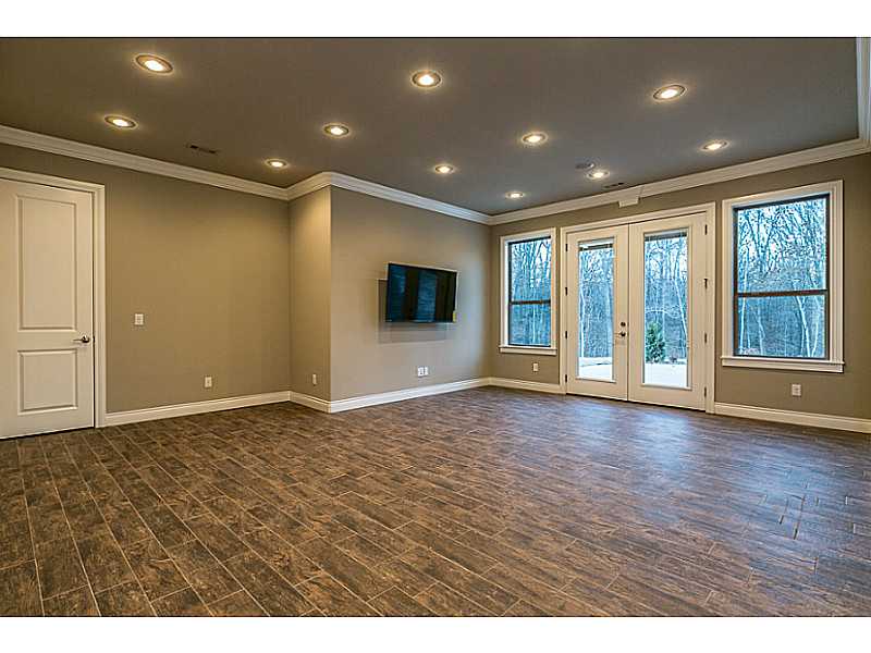 Oak Tree - Residential