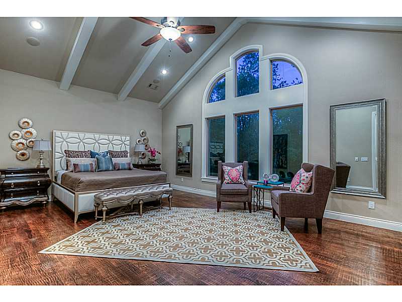 Oak Tree - Residential