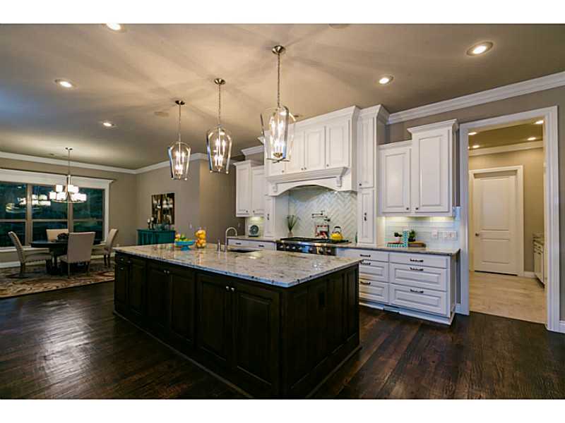 Oak Tree - Residential