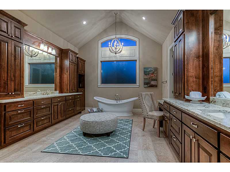 Oak Tree - Residential