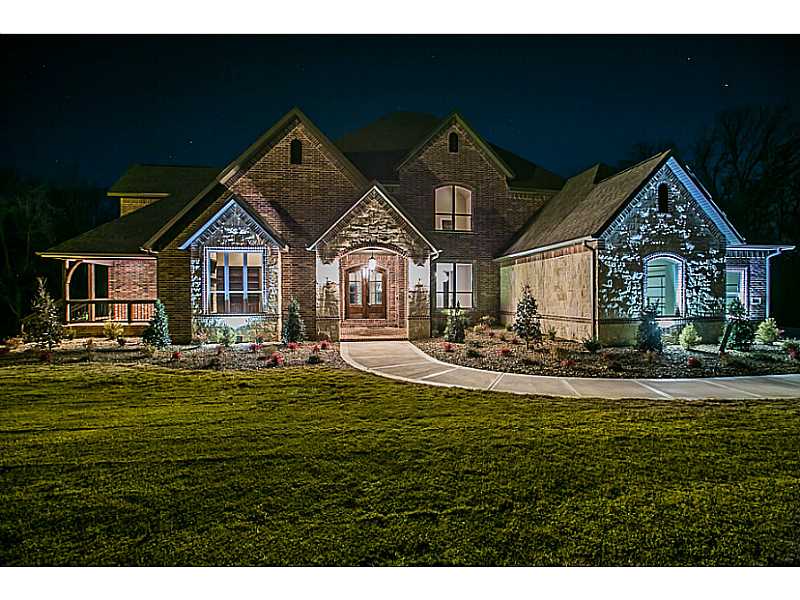 Oak Tree - Residential